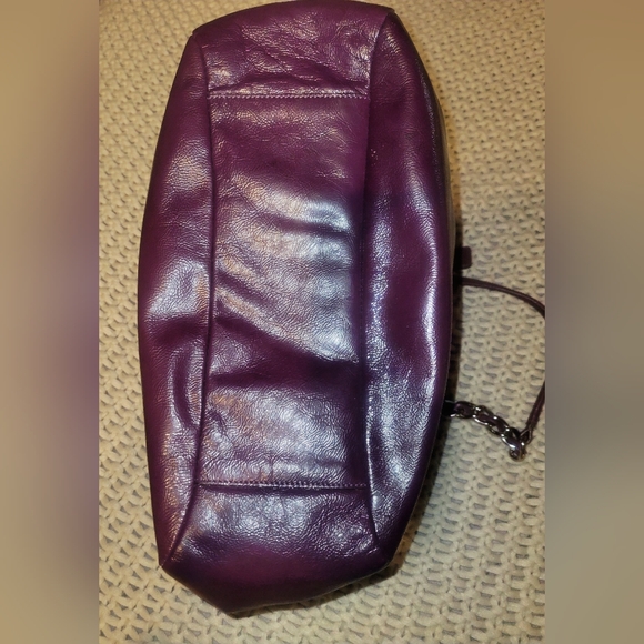 Coach Tribeca Patent Leather Tote Berry - Picture 4 of 13